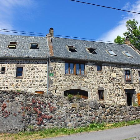 Maison De Varennes Chambon-sur-Lac Exteriör bild
