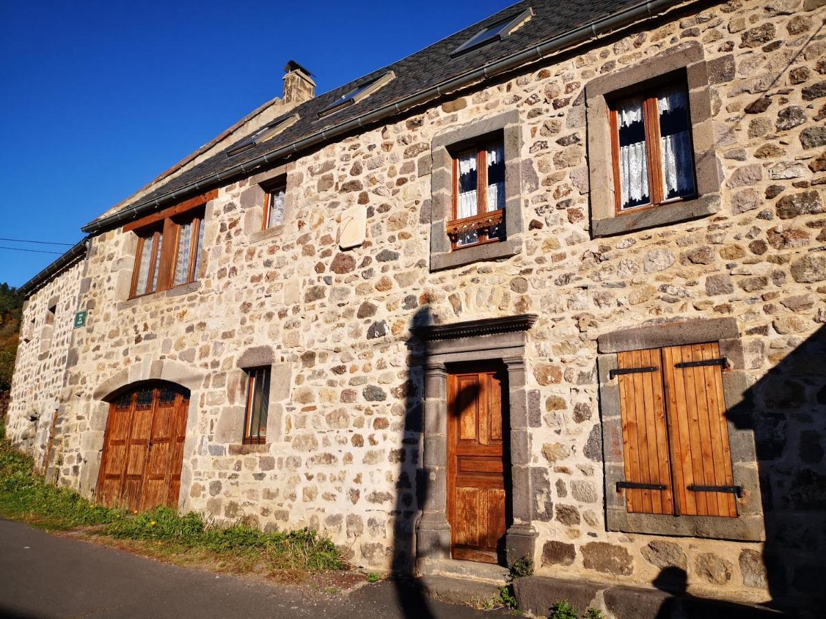 Maison De Varennes Chambon-sur-Lac Exteriör bild