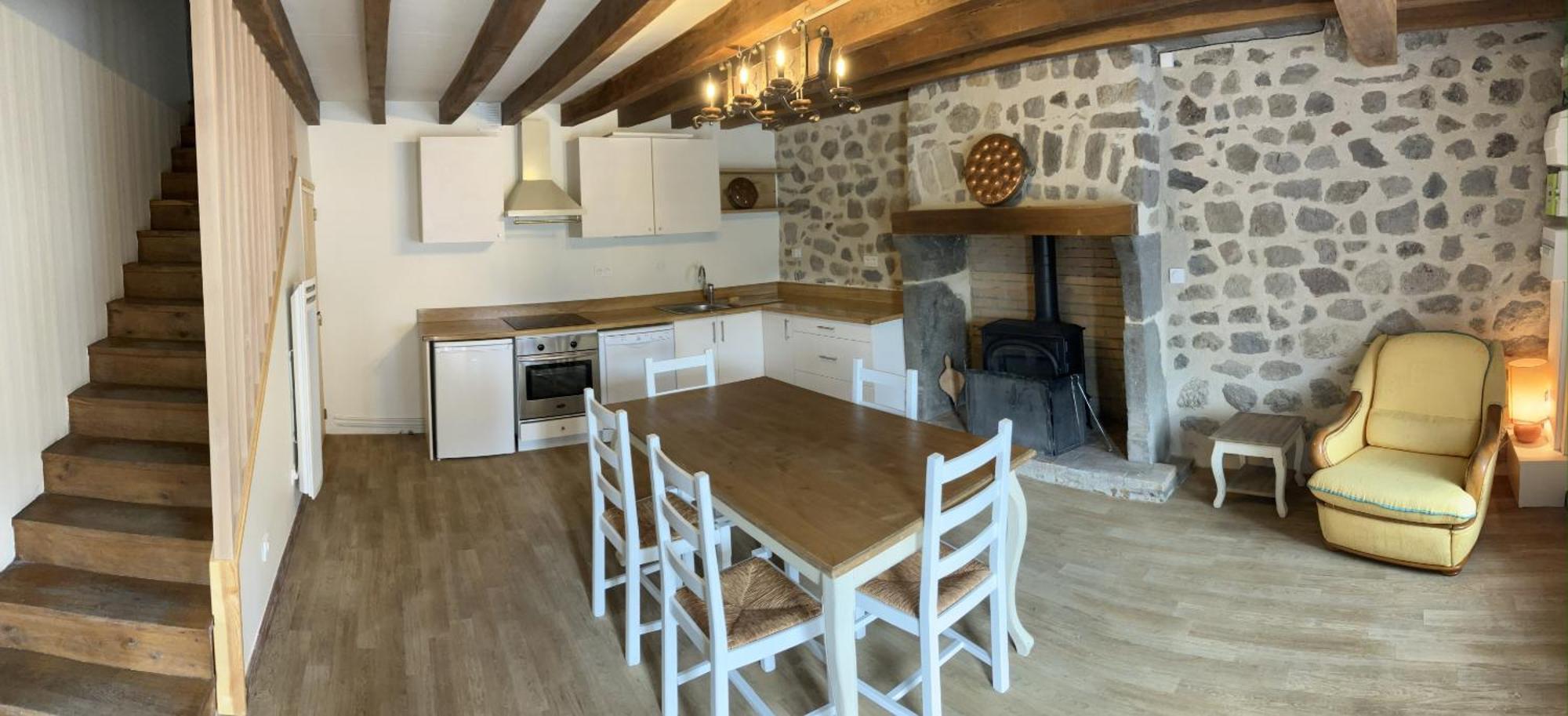 Maison De Varennes Chambon-sur-Lac Rum bild
