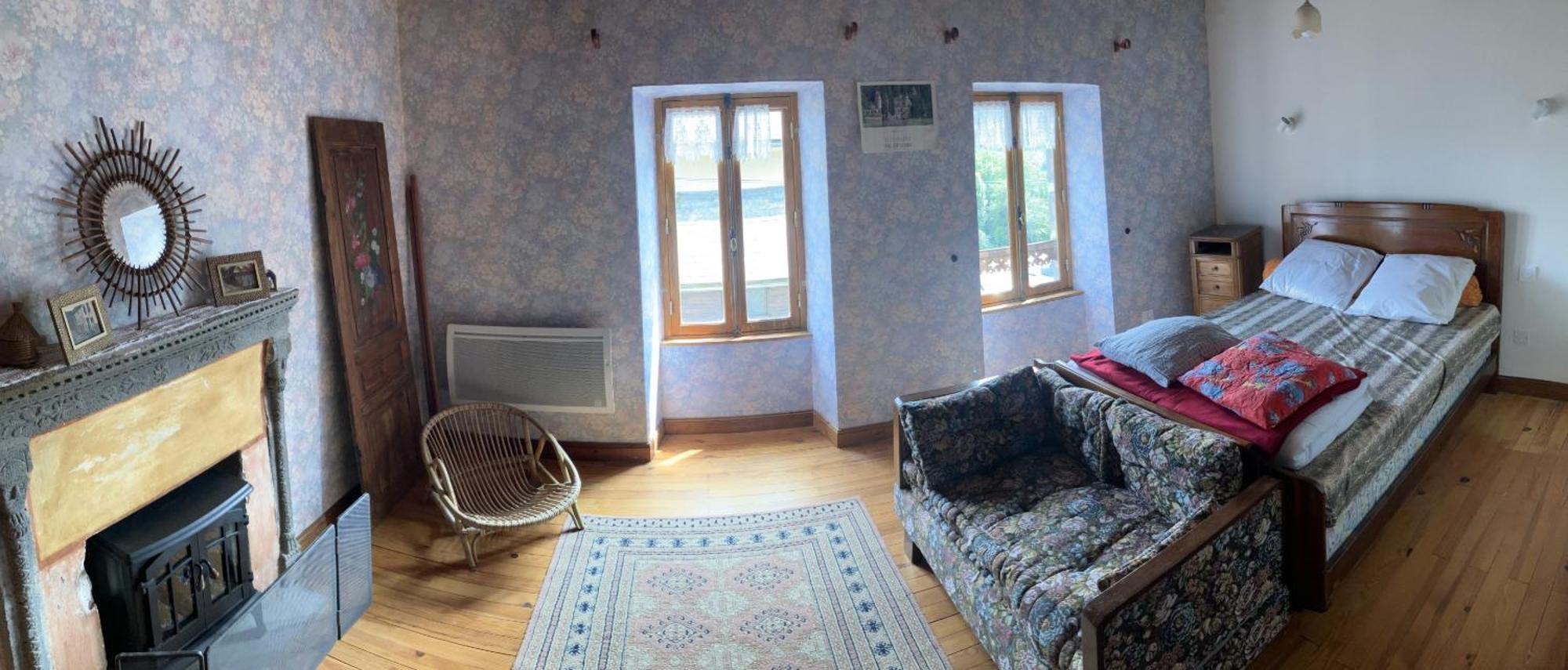 Maison De Varennes Chambon-sur-Lac Rum bild
